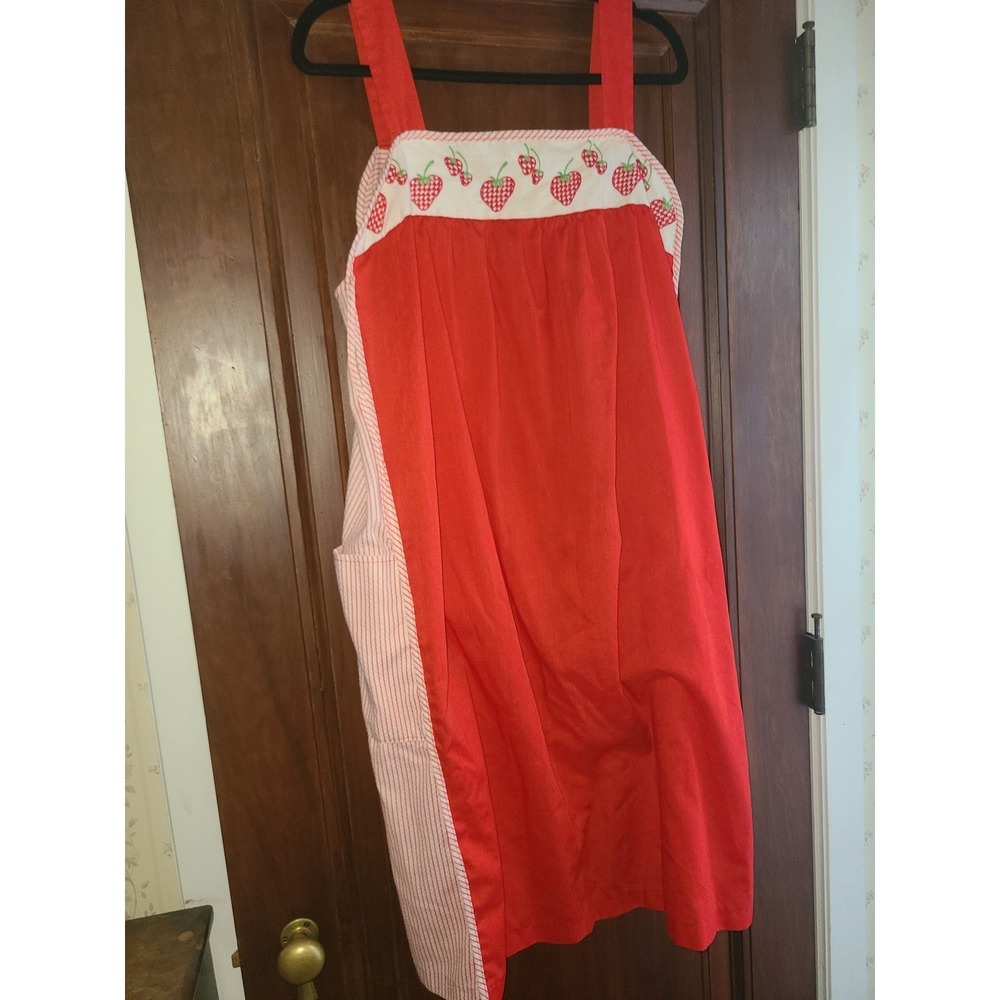 Vintage Smart Time Red Strawberry Pinafore Apron Dress Made in USA Pockets
